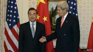 آمریکا و چین خواستار واکنش مثبت ایران به پیشنهاد جامعه جهانی شدند