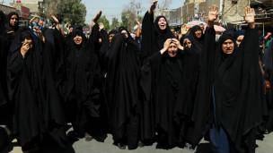 بیش از ۶۰ زائر شیعه در انفجارهای عراق کشته شدند