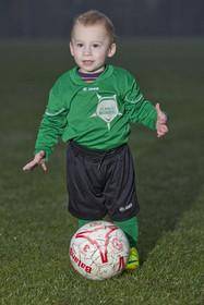 قرارداد حرفه‌ای فوتبال با کودک 20 ماهه! (+عکس)