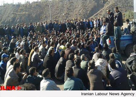اعتصاب ۲ هزار کارگر در معدن چادرملو اخبار روز