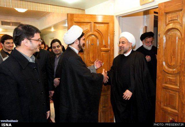 دیدار رییس‌جمهور روحانی با خانواده شهید مفتح (عکس)