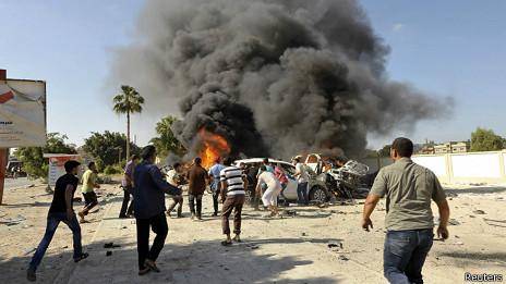 حمله انتحاری و قطع اینترنت در لیبی