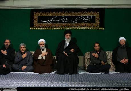 غیبت وزیر علوم در برنامه عزاداری دانشجویی در حضور خامنه‌ای