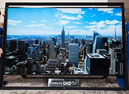 بزرگترین تلویزیون UHD دنیا/عکس
