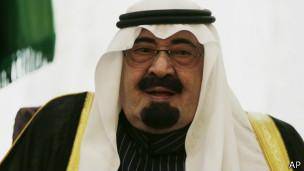 رئیس پلیس مذهبی عربستان: با افراطیون و هواداران فتنه برخورد می‌کنیم