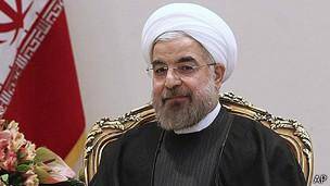 تلویزیون ایران: رئیس جمهور می تواند با یکی از سه مجری پیشنهادی مصاحبه کند