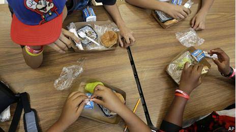افزایش دانش‌آموزان متقاضی 'صبحانه رایگان' در آمریکا