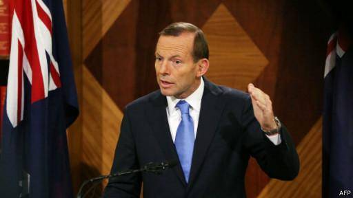 نخست وزیر استرالیا از اعلام مشاهده 'قطعات احتمالی' هواپیمای مالزیایی دفاع کرد عملیات جستجو برای هواپیمای مالزیایی از سر گرفته شد<dc:title />          