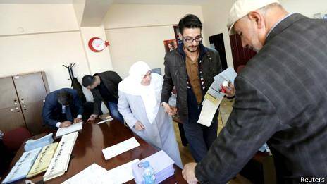 انتخابات شهرداری‌های ترکیه آغاز شد