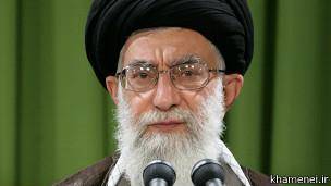 تلاش آیت الله خامنه‌ای برای تنظیم روابط دو جناح
