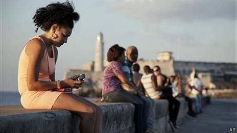 آمریکا 'برای تحریک اعتراض‌ها در کوبا' شبکه ارتباطی راه انداخته بود