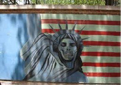 مورخ آمریکایی: احمقانه است که با ملت ایران طلبکارانه حرف می زنیم