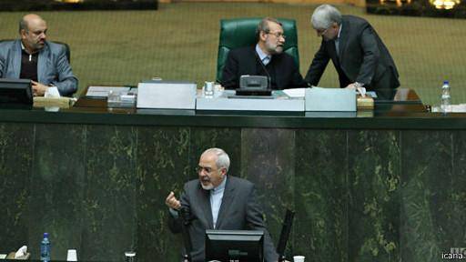 مجلس ایران از توضیحات وزیر خارجه در مورد هولوکاست 'قانع شد'