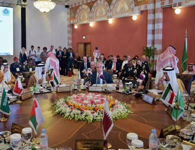 وزیر دفاع آمریکا خطاب به 6 کشور جنوب خلیج فارس: علیه ایران متحد شوید