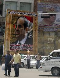 مصر: تمدید یک روزه انتخابات به دلیل مشارکت ضعیف مردم/  ژنرال سیسی در تنگنای عدم مشروعیت