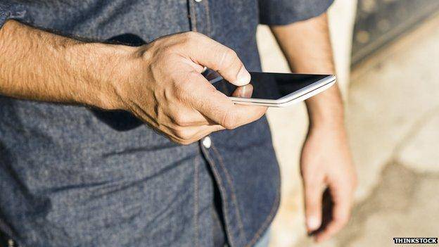 زوج‌یابی با اپلیکیشن‌های تلفن همراه 'خطر عفونت مقاربتی را بیشتر می‌کند'