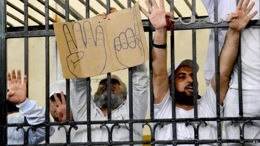 حکم اعدام بیش از ۱۸۰ متهم اخوان‌المسلمین تایید شد