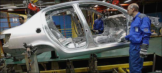قیمت خودرو در ایران تا ۲۰ درصد افزایش یافت