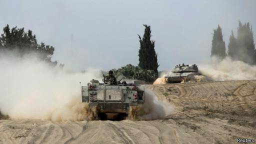 اسرائیل 'برای جنگ طولانی' علیه حماس آماده می‌شودحملات هوایی تازه اسرائیل به نوار غزه<dc:title />          