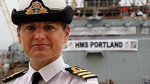 اتهام رابطه‌ جنسی فرمانده زن نیروی دریایی را به خشکی کشاند