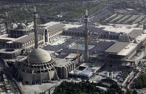 تصاویر هوایی نماز عید فطر در مصلای تهران