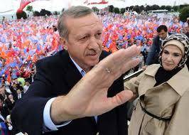 15:01 - جشن پیروزی اردوغان + عکس
