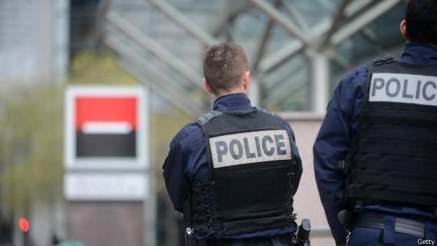سارقان مسلح به کاروان شاهزاده سعودی در پاریس حمله کردند