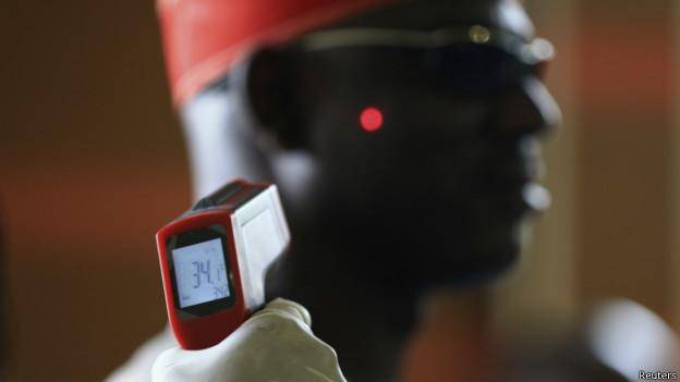کامرون از بیم ابولا مرز با نیجریه را بست