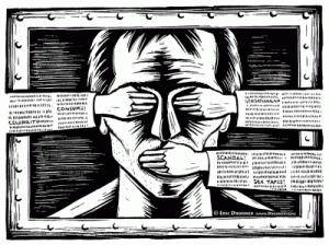 اعتراض بزرگان روزنامه نگاری به نظام صنفی رسانه ای: توجیه برای نسل‌کشی مطبوعات