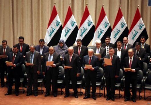 مجلس عراق دوشنبه شب ۱۷ شهریور صلاحیت وزیران پیشنهادی کابینه حیدر العبادی را بررسی کرد و به دولت جدید این کشور رای اعتماد داد. ایران و آمریکا از این تصمیم استقبال کردند