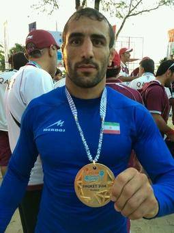 محمد نادری اولین طلای ایران را کسب کرد