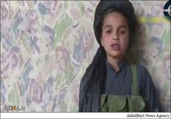 اعلام جنگ کوچکترین عضو طالبان/عکس