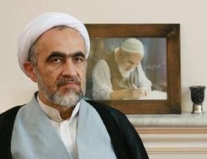 پیشنهاد احمد منتظری به آقای خامنه‌ای: نظارت استصوابی را لغو و محصورین را آزاد کنید