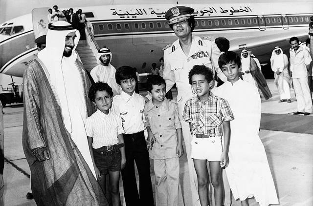 قذافی و فرزندانش در امارات/عکس