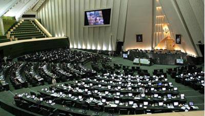جمع آوری امضا در مجلس برای تسريع در انتشار "فکت شيت ايرانی"