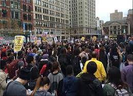 تظاهرات همزمان در 30 شهر آمریکا علیه خشونت پلیس