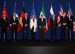 ادعای بلومبرگ: ایران و 1+5 بر سر رفع تدریجی تحریم‌های تسلیحاتی به توافق رسیده‌اند