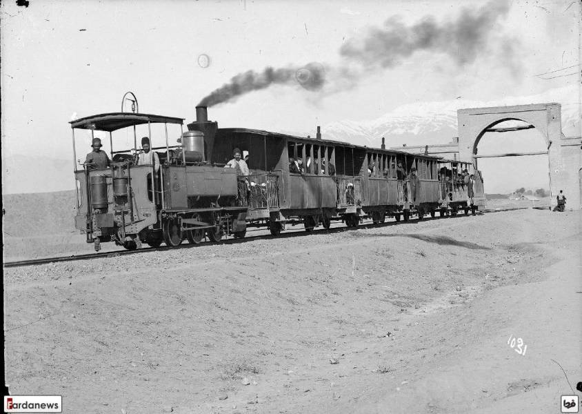 عکس: اولین قطار ایران را دیده اید؟