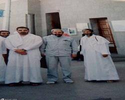 ظریف، 20 سال پیش در مسجد قبا + تصویر