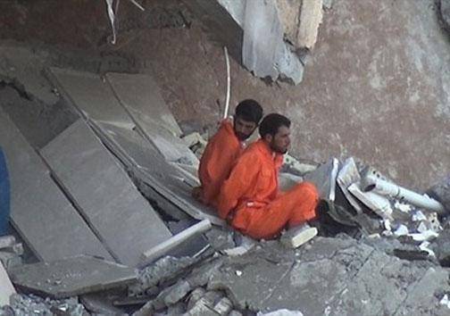 اعدام دینامیتی در داعش +عکس