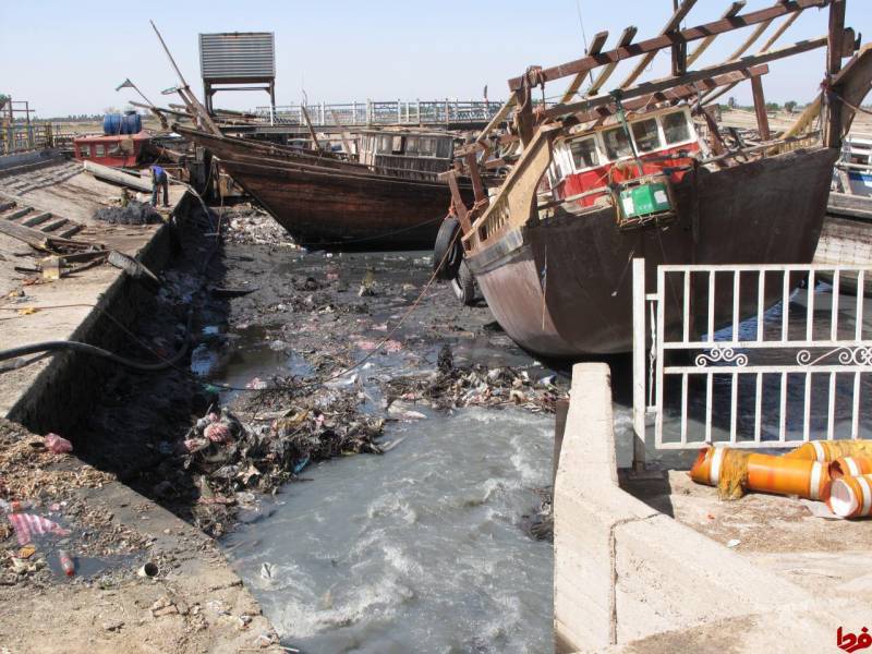 کشتی‌هایی که ۲۱ سال است دارند می‌آیند! /همه اضافه‌های کارون از فاضلاب و نمک تا کشتی و مین / وقتی مهم‌ترین رود‌های ایران برای دولت‌ها بی‌ارزش است + تصاویر