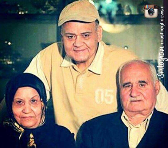 اکبر عبدی در کنار خانواده+عکس