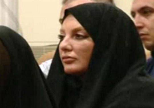 خواهر بابک زنجانی در دادگاه (تصویر)