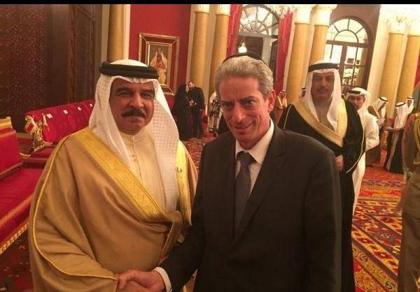 شاه بحرین دست در دست خاخام صهیونیست + عکس