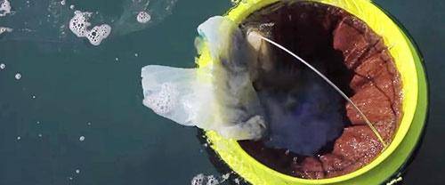 سطل شناور برای جمع کردن زباله‌های اقیانوس+عکس