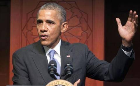 باراک اوباما در یک مسجد: شما مسلمان یا آمریکایی نیستید شما آمریکایی و مسلمان هستید