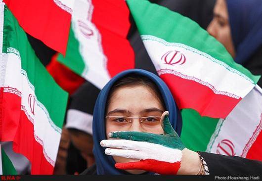 حاشیه هایی از مراسم دولتی ۲۲ بهمن امسال