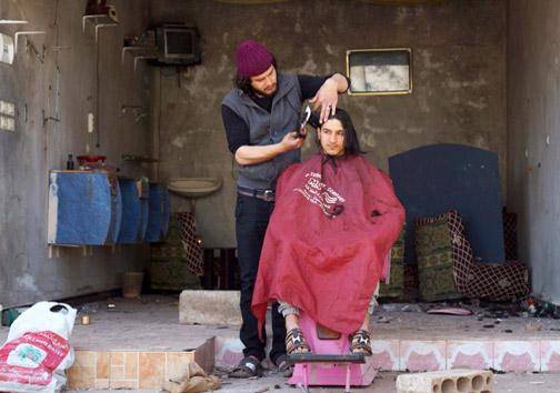 داعشی ها کجا آرایشگاه می روند؟ +عکس