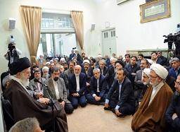 امام خامنه‌ای: از هر اقدام مفید و لازم در جهت منافع ملی، گشایش امور و حل مشکلات مردم جداً حمایت خواهم کرد
