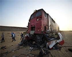 برخورد قطار با کامیون در مصر + تصاویر